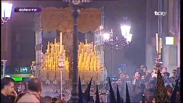 Semana Santa 2012- Virgen del Rosario en Calle Ganivet. смотреть онлайн