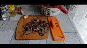 Опята по- корейски.Что делать из переросших грибов опят? Оригинальная закуска.Лесные осенние  грибы