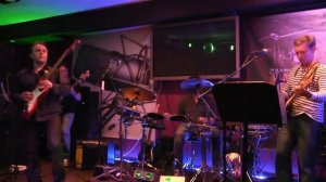 В гавань заходили корабли. исп гр Барон Минхаузен