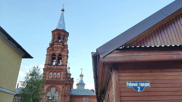 Вечерняя прогулка по Столице края Селигерского... смотреть онлайн