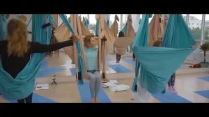 Урок 4. Детская йога. Асаны сидя в гамаке