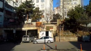 Бизнес по стирке и чистке ковров в гараже. Химчистка автосалона.