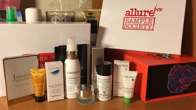 Vichy box / Articoli box / Glamour bag / Allurebox смотреть онлайн