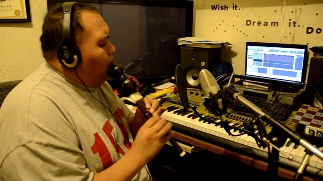 Tus Kuv Hlub Tshaj by Bao Her Hulusi cover by Ciaj Sia смотреть онлайн