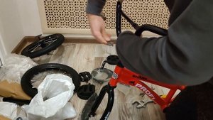 Сборка детского велосипеда Profi, колеса 14 дюймов из коробки_часть 1