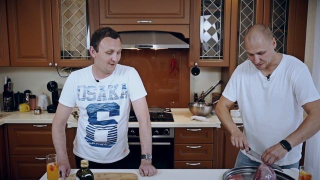 Челябинск лютый и терпкий. Парни готовы к свиданию. Отец уральского барберинга и филе миньон! смотреть онлайн