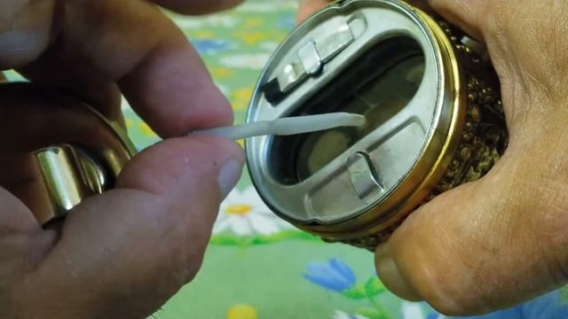 Old vintage ERHARD & SöHNE petrol table lighter Старая бензиновая настольная зажигалка смотреть онлайн