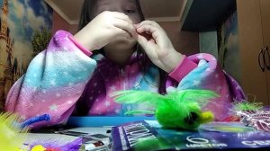 Делаем птичку из синельной проволки и перьев. *Поделка аригами*