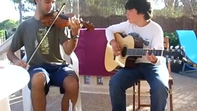 Two reels on fiddle with Quinn Bachand