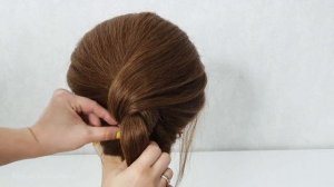 Объемный Пучок за 2 секунды на КОРОТКИЕ ВОЛОСЫ.