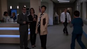 Call Robin; No Cops - Chicago Med (Episode Highlight)