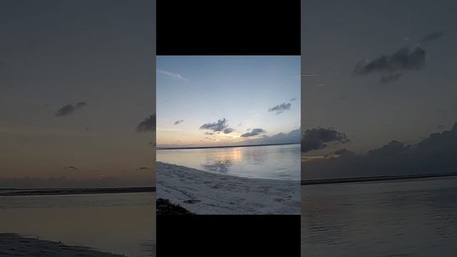 Sunset Time Lapse At Playa Flamenco In Cayo Coco, Cuba смотреть онлайн