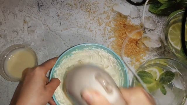 Сметанный заварной крем, классический рецепт. Сметанный крем,  Smetannali zavarnoy krem. Cream cake
