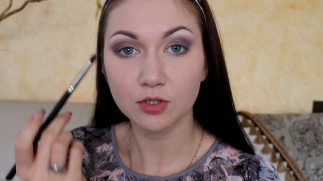 Новогодний макияж. Объемный smoky eyes. Пошаговый видеоурок