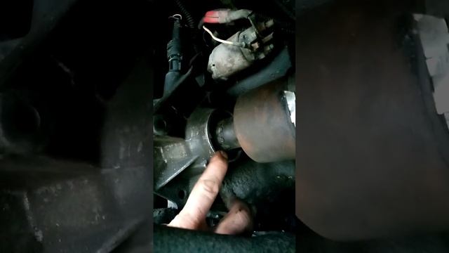 рено логан 1 2005г стук при повороте в право. Что может быть смотреть онлайн