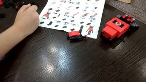 сделать спикер Мэна титана из lego!!!