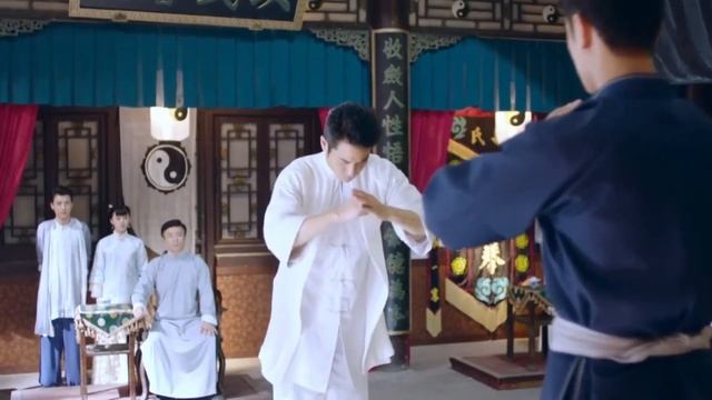 【電影版】五大強手囂張挑釁，現場無人能敵，不料太極宗師從天而降，三拳兩腿大敗5人⚔️ #中国电视剧| kung fu | 抗日 смотреть онлайн