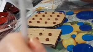 Глазки из пластики и эпоксидной смолы