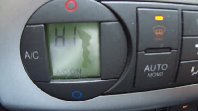 [Interior Tour & Test to Sony MP3 Radio] Ford Focus Mk2 Sport смотреть онлайн