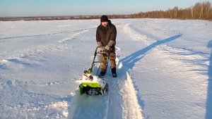 Замело. Убираем снег. Пробиваем автомобилем дорогу в снегу