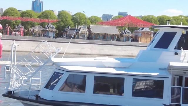 ПАРК ?ЗАРЯДЬЕ. ПРОГУЛКА ПО? МОСКВА - РЕКЕ. МОСКОВСКИЙ⛲ ГУМ. смотреть онлайн