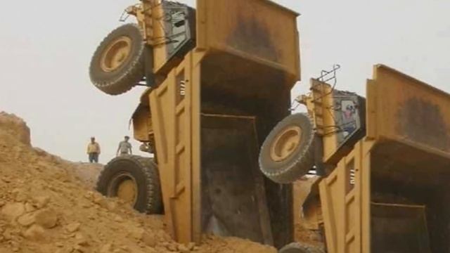 Криворукие строители и те кто хочет подешевле. Приколы на стройке и ошибки ремонта №5 смотреть онлайн