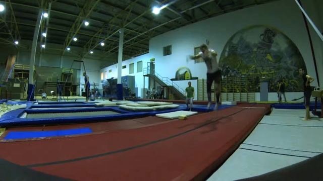 Базовые элементы акробатики смотреть онлайн