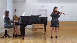 Весной В.- Ф. Бах, Прелюдия Р.Глиэр - Харлашкина Лина(скрипка)