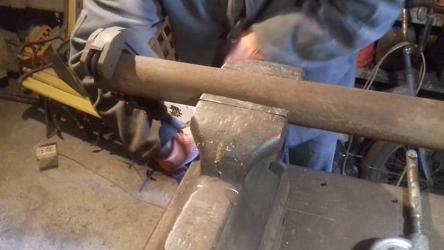 Режим трубы но как. Обзор самодельного и заводского ручного трубореза