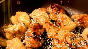 Видео-рецепт.Маринованная куриная грудка с кунжутом.