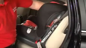 Установка автокресла Romer King Plus