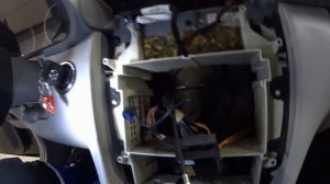 #Mersedes #C203 почему водительская сторона дует холодным воздухом, пассажирская сторона горячим?