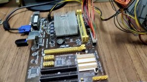 не включается материнская плата серии ASUS H81