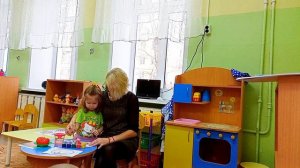 Учим рисовать малышей в ясельной гпуппе