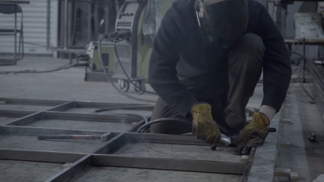 Откуда берутся декорации // МИЗАНТРОП смотреть онлайн