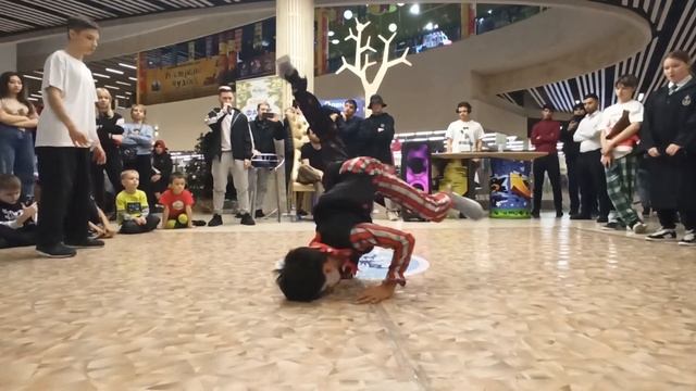 ВРУМ vs ЯРЫЙ | ФИНАЛ JUNIORS 11-13 | ПОДСКОКИ НА БОКУ 10 г. Стерлитамак смотреть онлайн