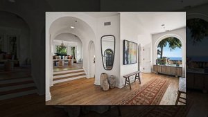 Меган Маркл и принц Гарри покупают еще один особняк, что бы жить с мамой Дорией!