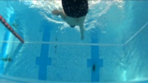 Поворот кроль на груди (кувырок)