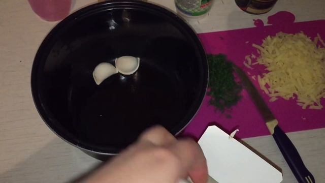 VLOG: ВЕЧЕРНЯЯ ПРОГУЛКА//ПЕЛЬМЕНИ В МУЛЬТИВАРКЕ С СЫРОМ//март 2019 #дневникмамы#июtv#vlog смотреть онлайн