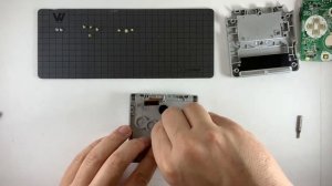 Как поменять корпус на Game Boy Advance SP?