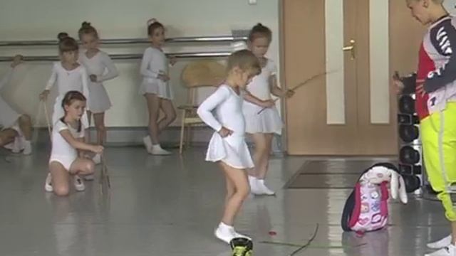 Народный танец для детей 6-7 лет. Татьяна Тарабанова, Санкт-Петербург