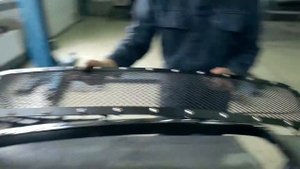 Установка решетки радиатора от BMS Engineering на Toyota Tundra №2