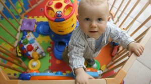 МАНЕЖ ДЛЯ РЕБЕНКА | Плюсы и минусы манежа для детей