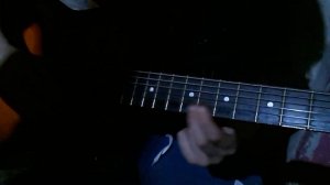 Как играть на гетаре''ноч видима недогоняет нас'' На гетаре на 1 струне