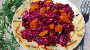 Салат из свеклы с курагой