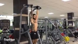 Подкручивание таза в висе