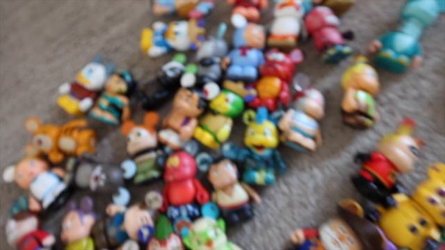 Huge Disney Toy Collection | Funko Pop & Vinylmation смотреть онлайн