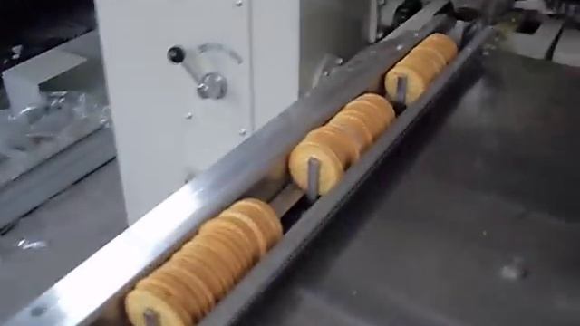Горизонтальная упаковочная машина печенья на ребре смотреть онлайн