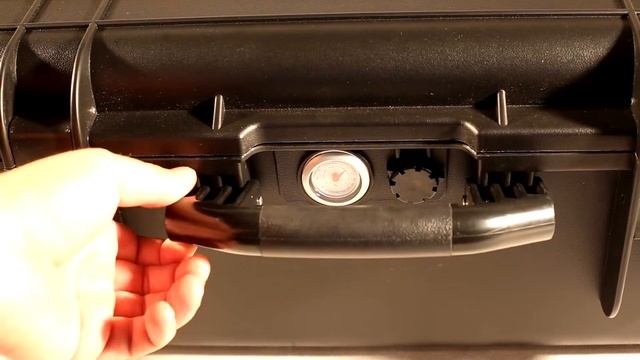 Обзор защищенного кейса PRO-4x4 №13 смотреть онлайн