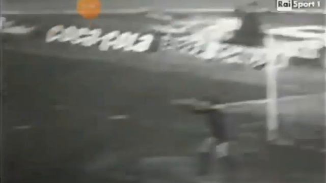 Luigi Riva (Cagliari) - 04/01/1970 - Cagliari 2x0 Torino - 1 gol смотреть онлайн